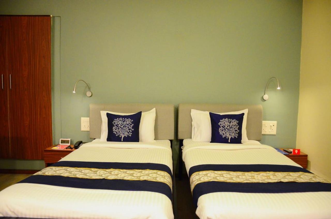 Oyo 6429 Hotel Pearl ปูเน่ ภายนอก รูปภาพ