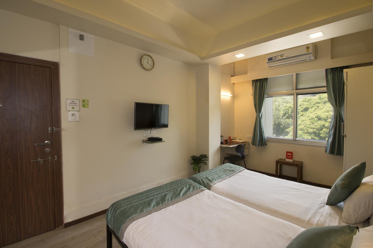 Oyo 6429 Hotel Pearl ปูเน่ ภายนอก รูปภาพ